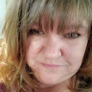 Meet your Posher, Theresa